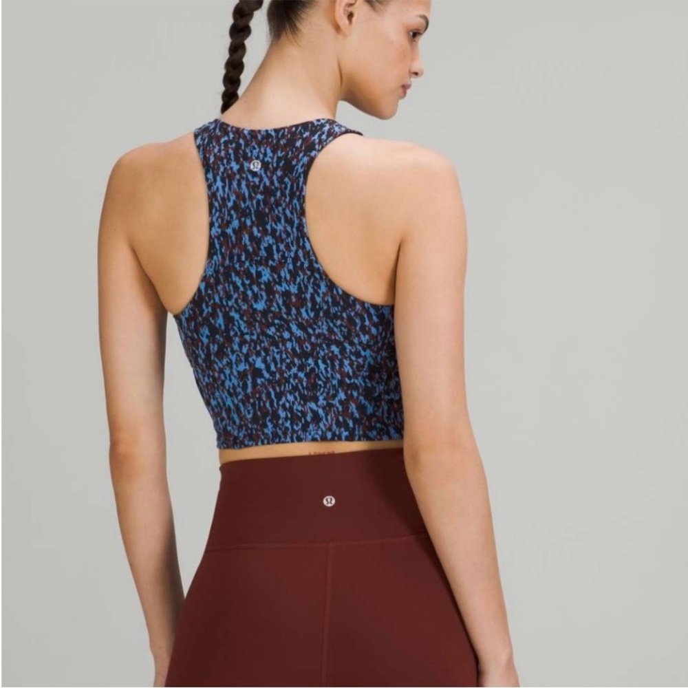 Lululemon Invigorate Train tank top-Blue-size 6 - Picture 3 of 9